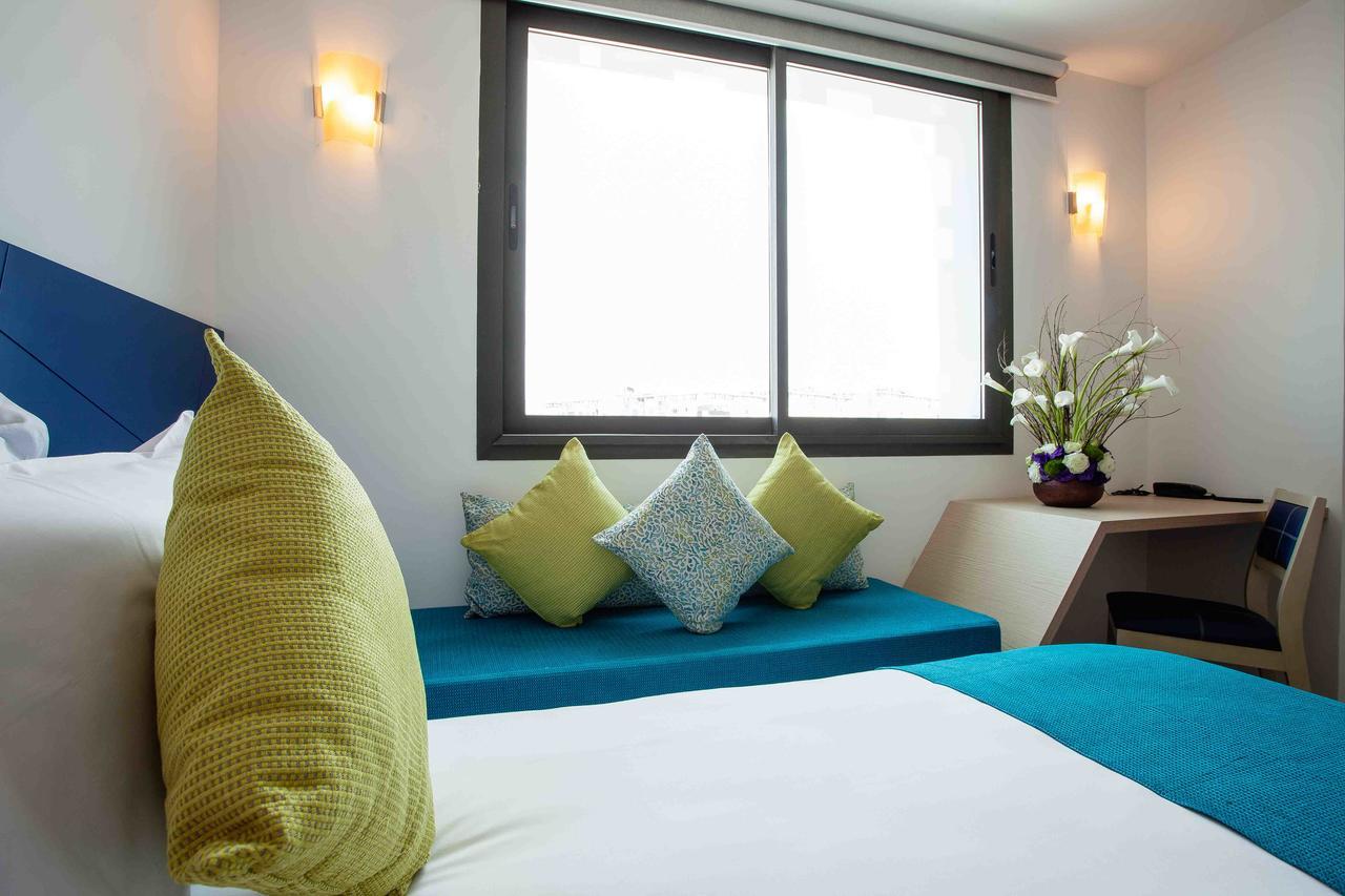 รีแล็กซ์ โฮเต็ล คาซา โวยาเจอร์ Hotel คาซาบลังกา ภายนอก รูปภาพ