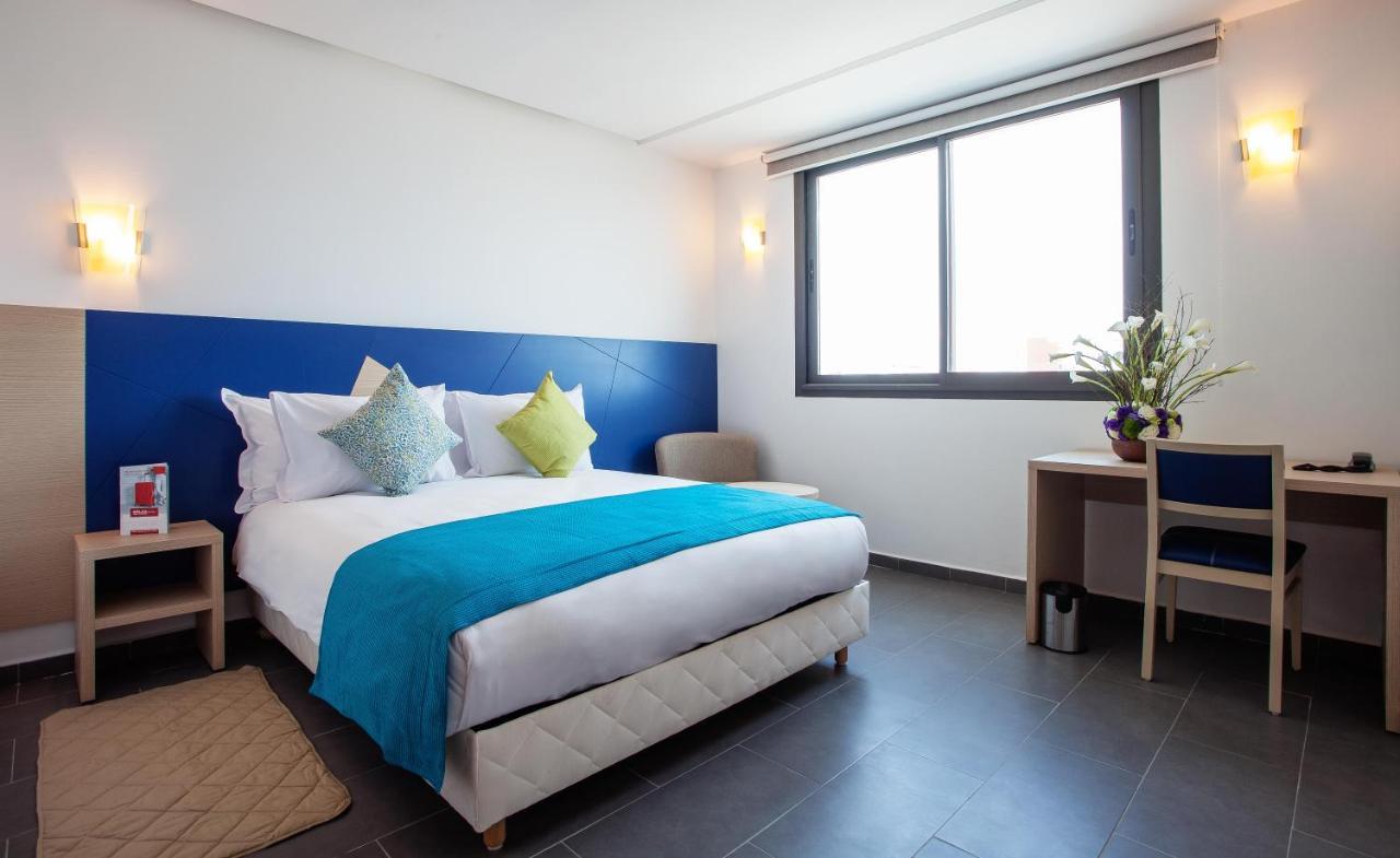 รีแล็กซ์ โฮเต็ล คาซา โวยาเจอร์ Hotel คาซาบลังกา ภายนอก รูปภาพ